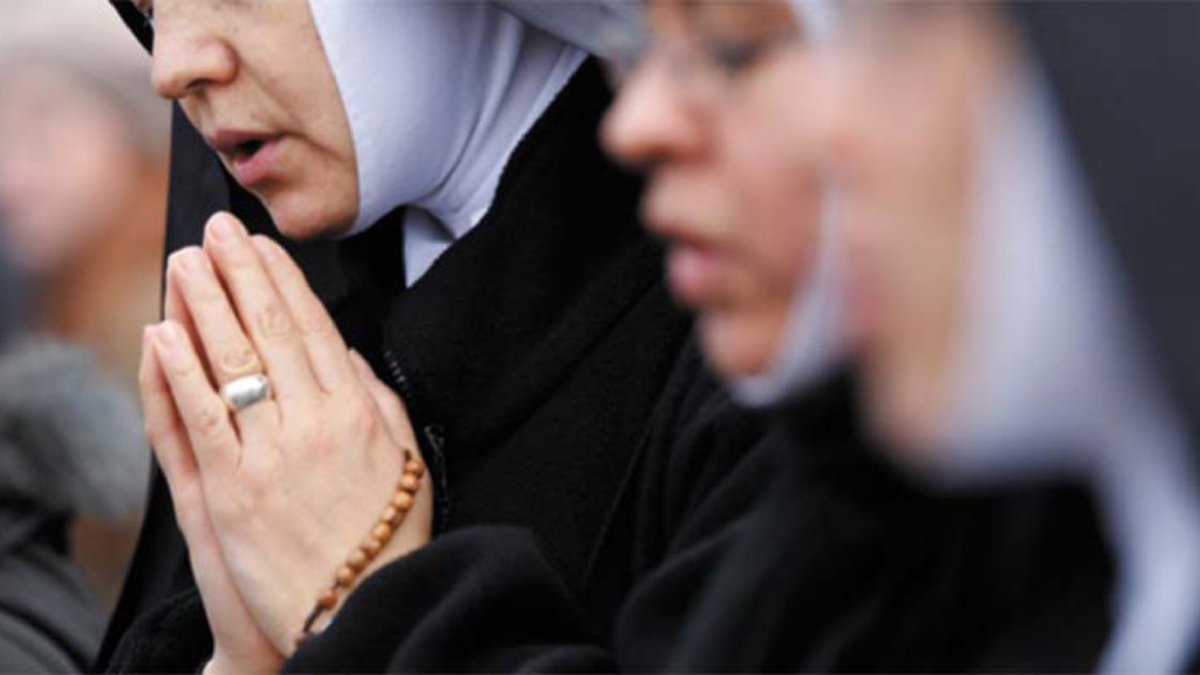 Monjas robaron medio millón de dólares para apostar en Las Vegas