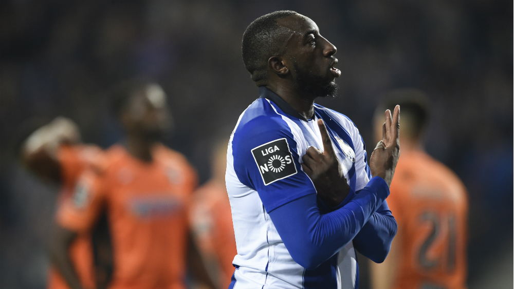 Con Corona y Herrera en la cancha, el Porto es más líder que nunca