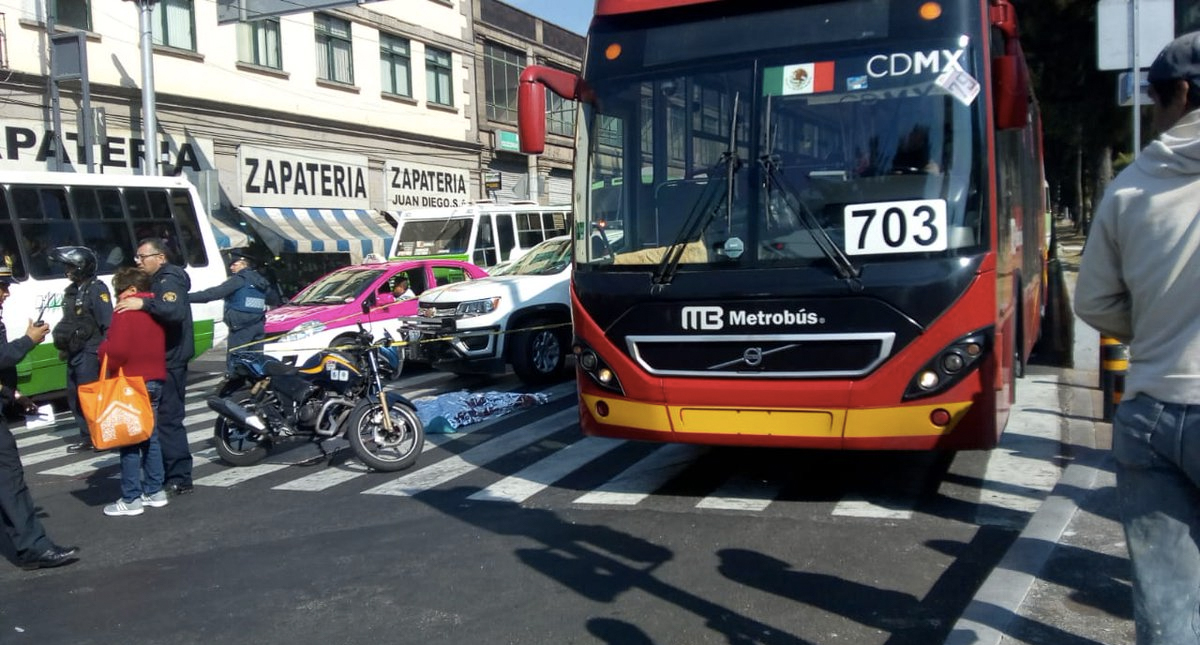 Mujer muere arrollada frente a la Basílica de Guadalupe