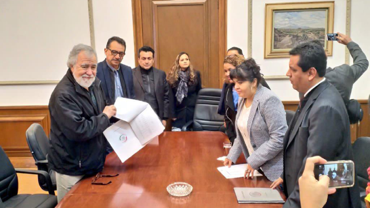 Nestora Salgado entrega a la Segob lista de presuntos presos políticos - nestora-salgado-1