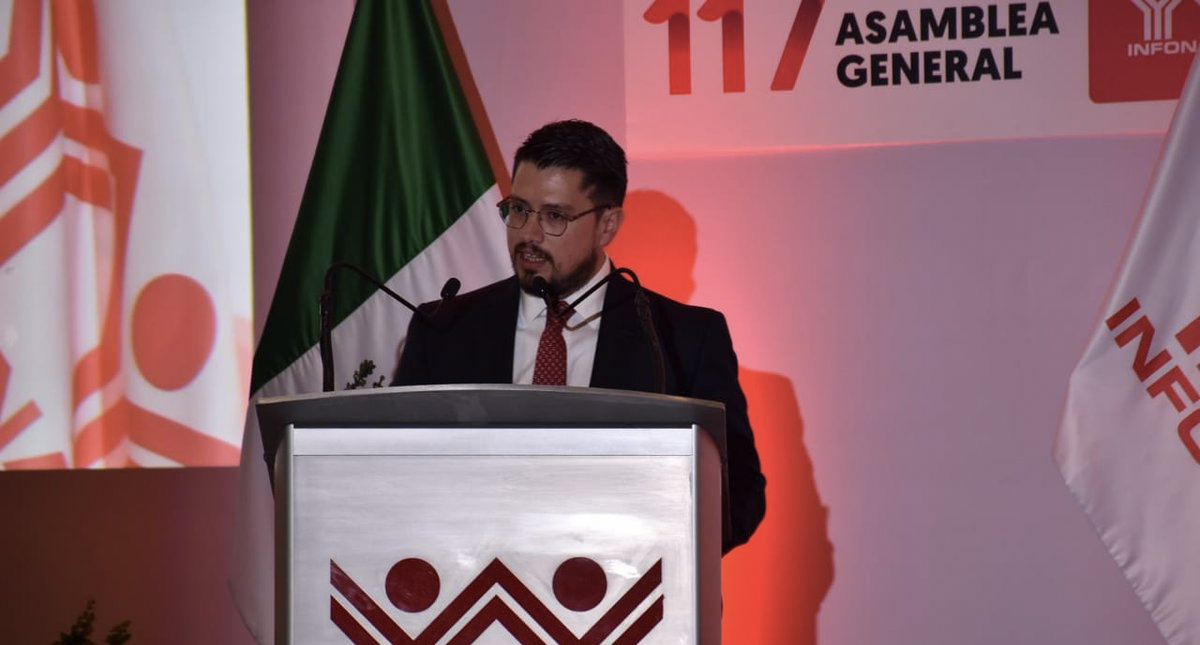 Director del Infonavit denuncia construcción de viviendas en zonas de riesgo