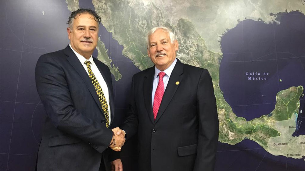 Piden a López Obrador destituir a director del Inapesca