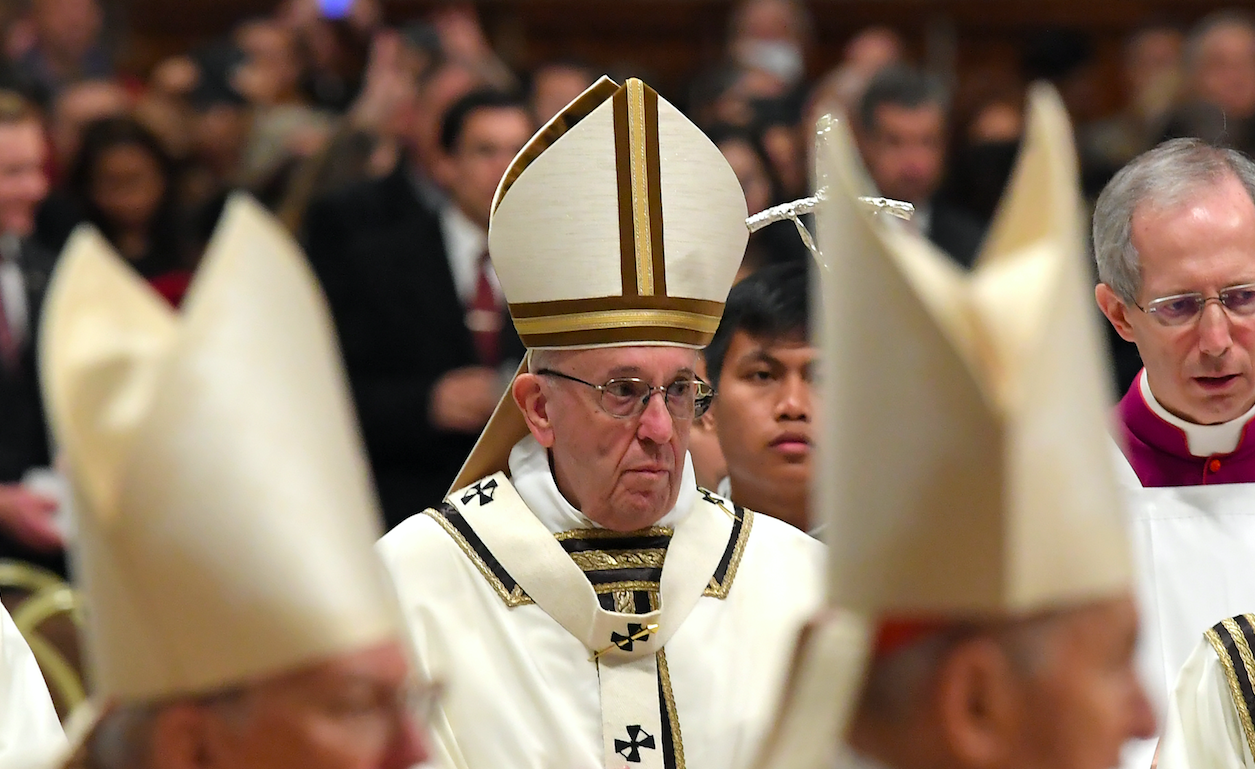 El nacimiento de Jesús cambia la historia y quiebra la codicia: Papa Francisco