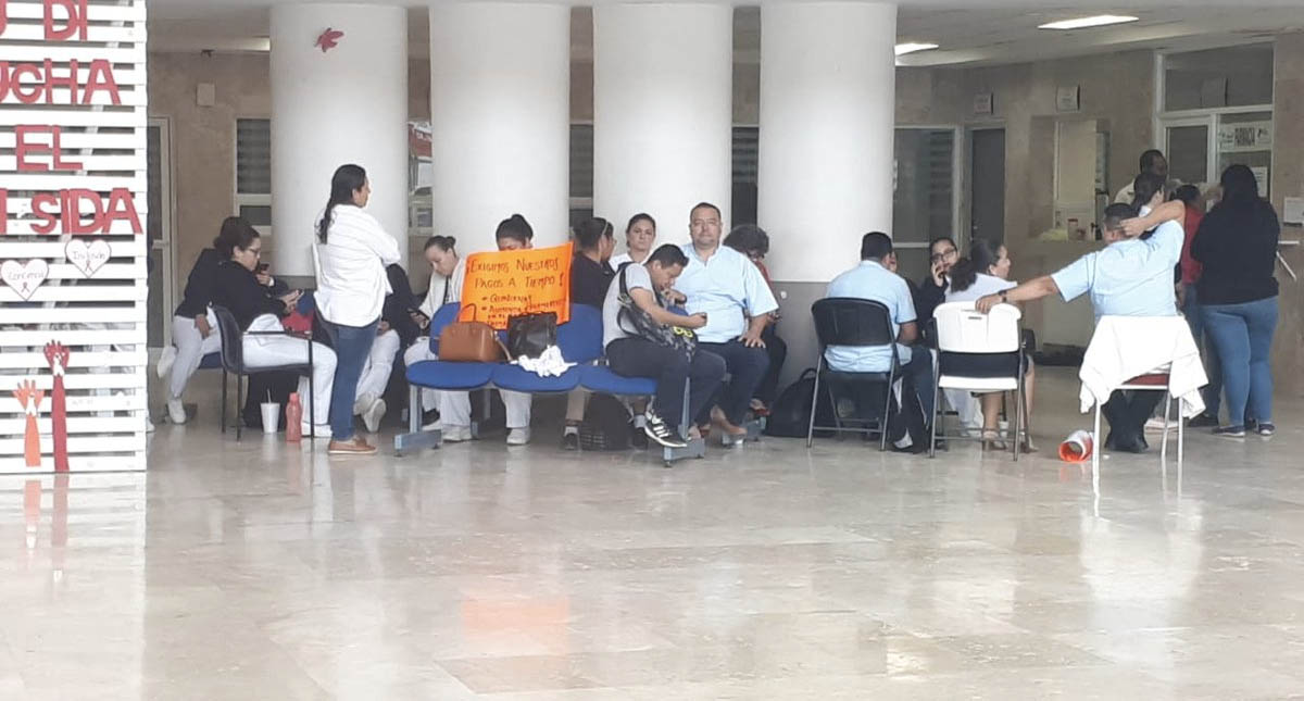 Continúan paros y bloqueos en Tabasco por falta de pagos