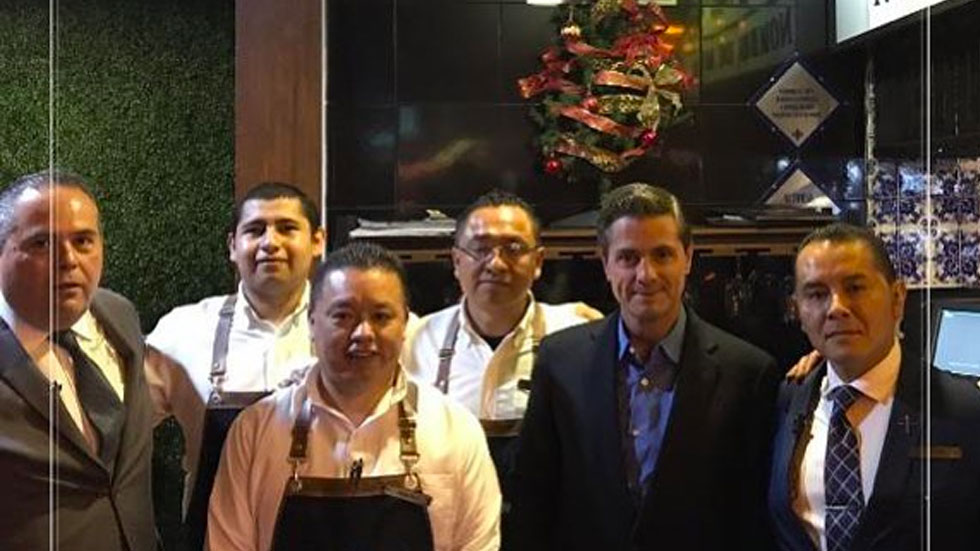 Reaparece en público el expresidente Enrique Peña Nieto