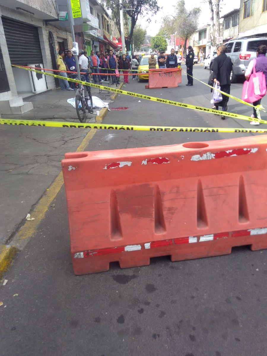 Muere hombre al caer del tercer piso de su casa en Tlalpan - persona-que-cayo-de-una-azotea