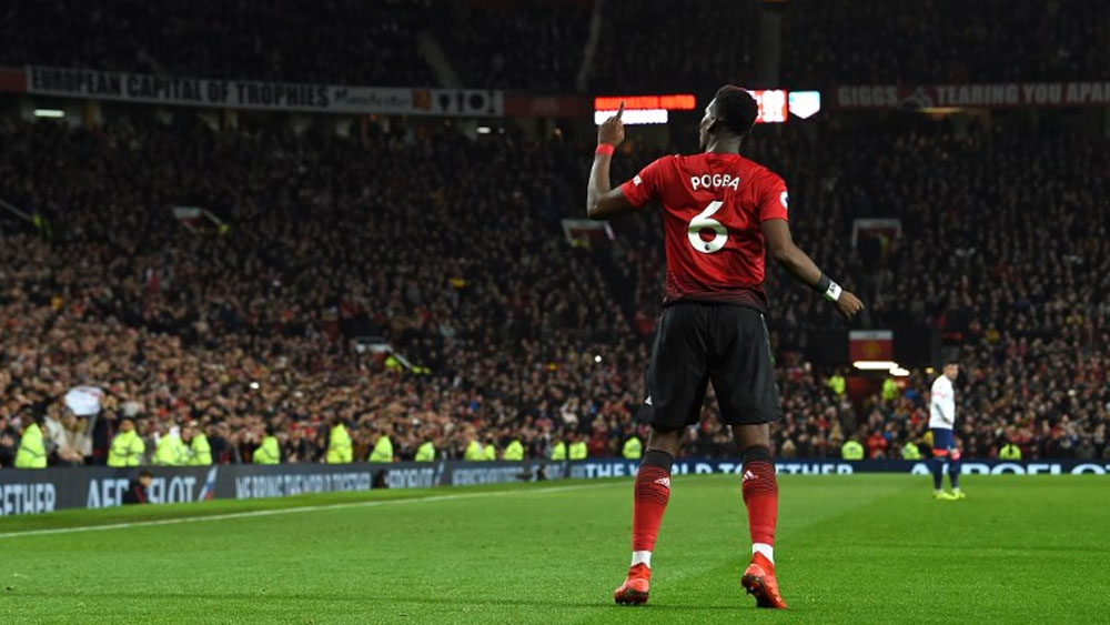 Pogba afirma que Manchester United juega diferente tras salida de Mourinho