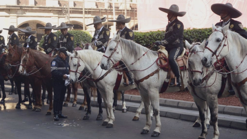 Policía Charra vigilará la Alameda Central en época navideña