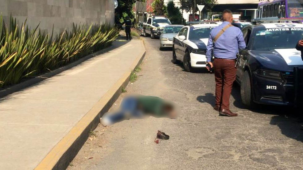 Policía de Investigación abate a asaltante en Tlalnepantla