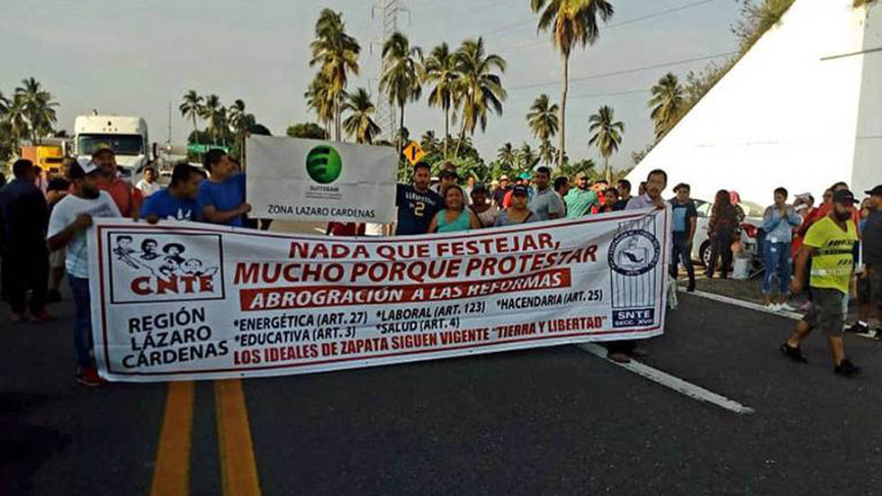 Cerradas el 10 por ciento de escuelas en Michoacán por paro magisterial