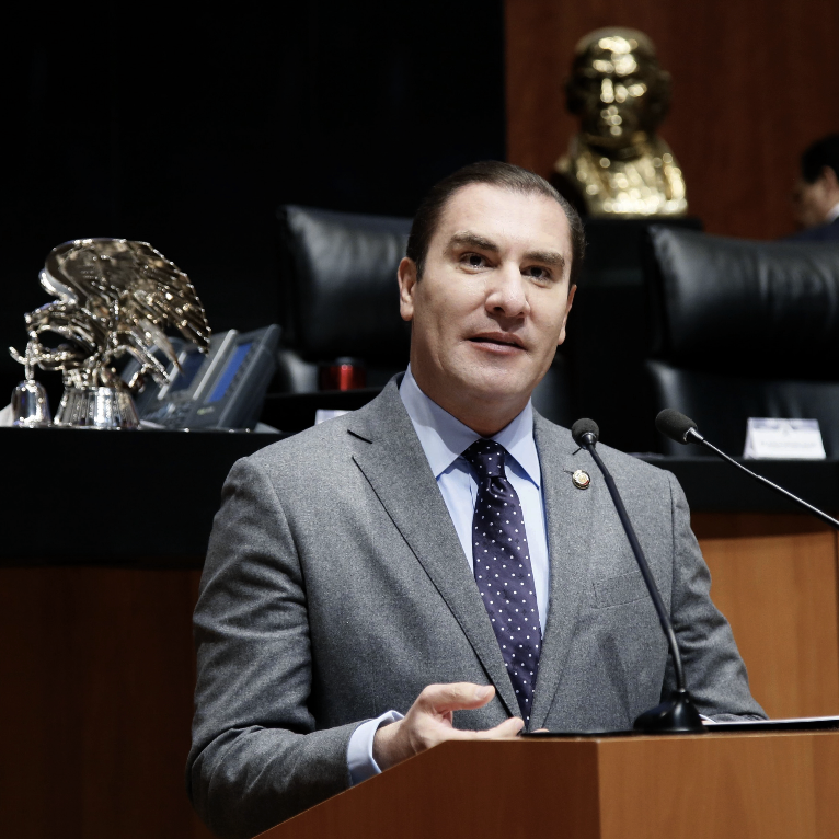 Biografía de Rafael Moreno Valle Biografía de Rafael Moreno Valle