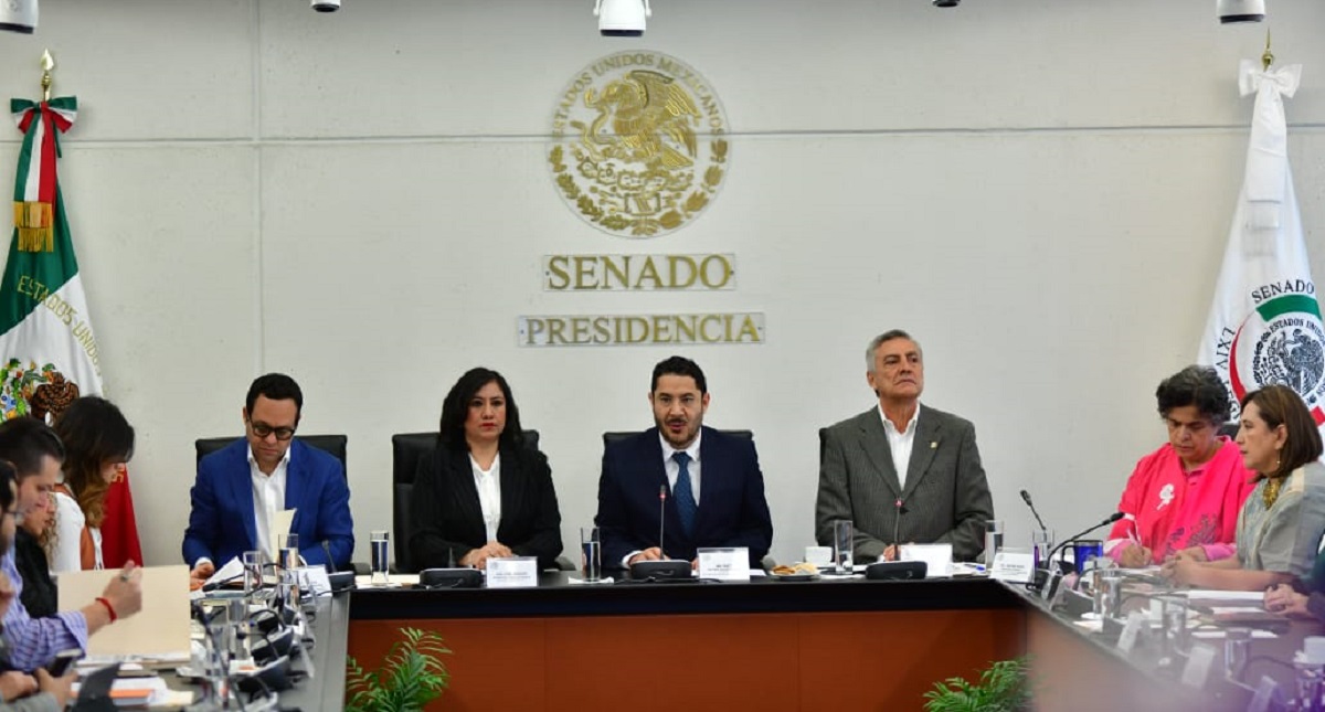 Sexenio pasado sancionó solo 900 de cinco mil 200 casos de corrupción - reunion-de-erendida-sandoval-con-comisiones-del-senado