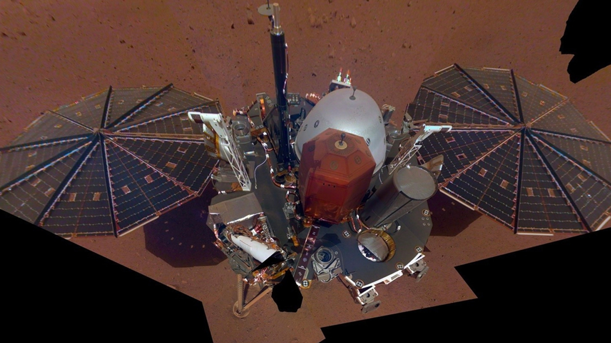 Sonda InSight de la NASA toma su primera selfie en Marte
