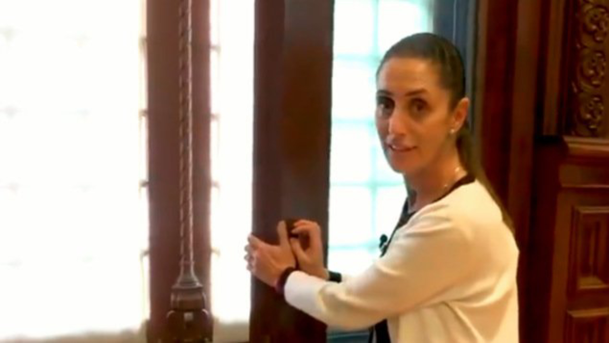 Retiran puertas blindadas de oficina de Sheinbaum