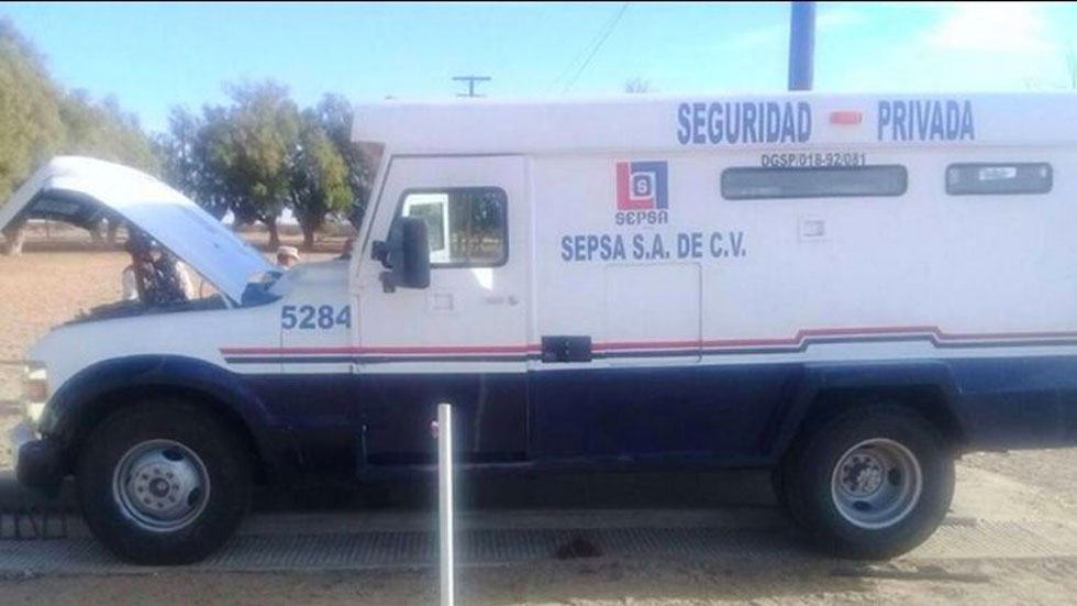 Roban camioneta de valores con 118 mdp en Guanajuato