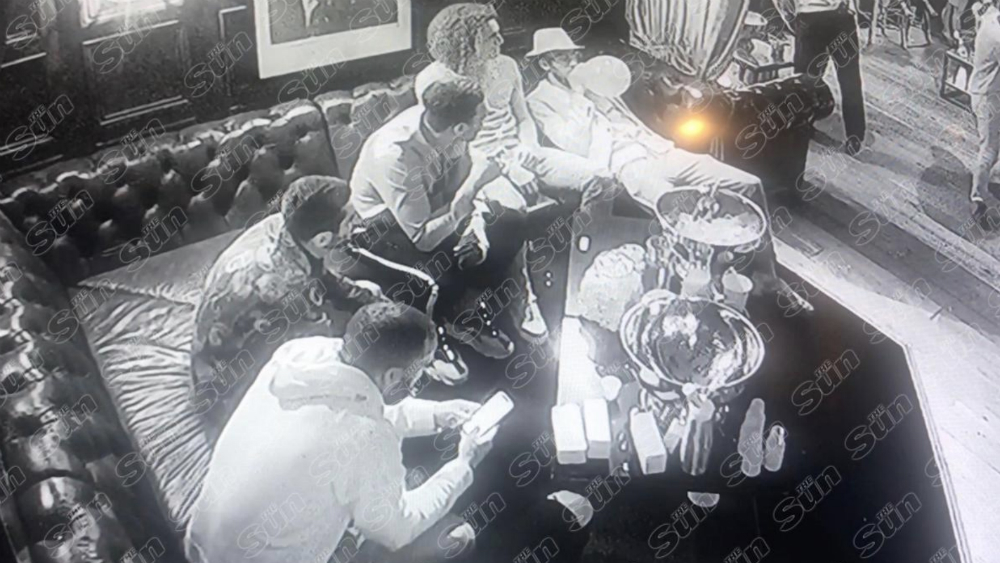 #Video Captan a jugadores del Arsenal consumiendo droga ‘hippy crack’