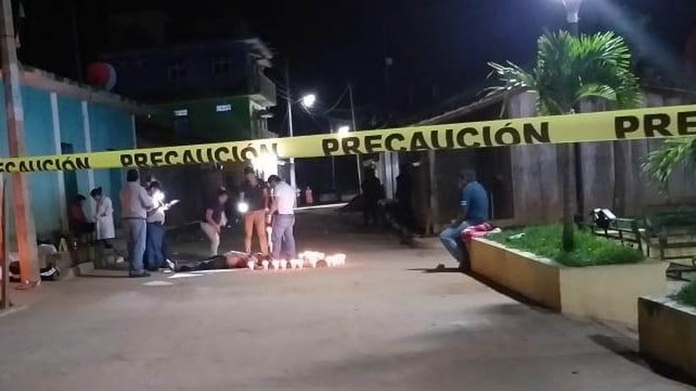 Asesinan a dos maestros de primaria en Guerrero - tlacoachistlahuaca-guerrero-asesinan-maestros-2