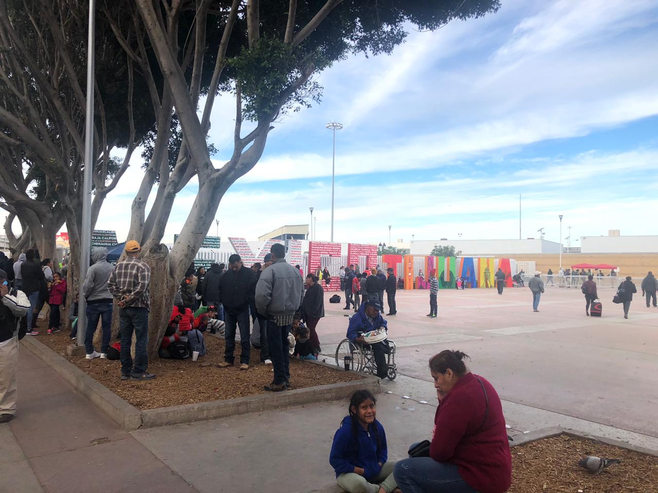 Suman 800 migrantes detenidos por intentar cruzar ilegalmente a EE.UU. - whatsapp-image-2018-12-04-at-124155