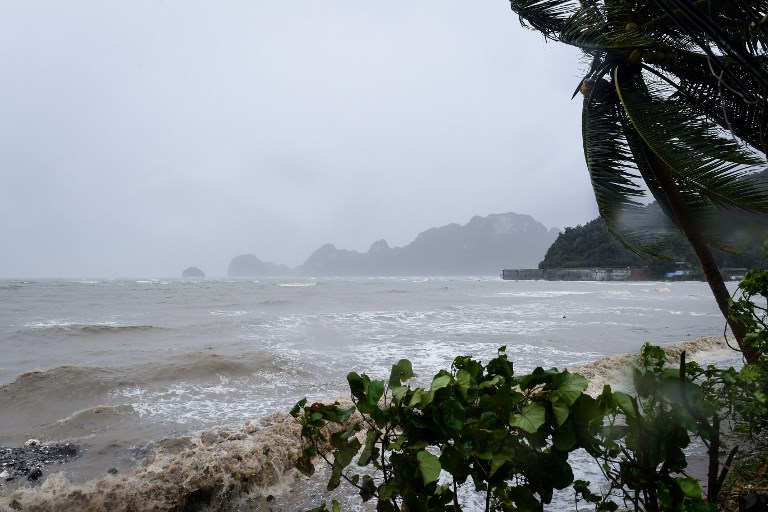 Tormenta tropical 'Pabuk' golpea sur de Tailandia - 000-1by8ck