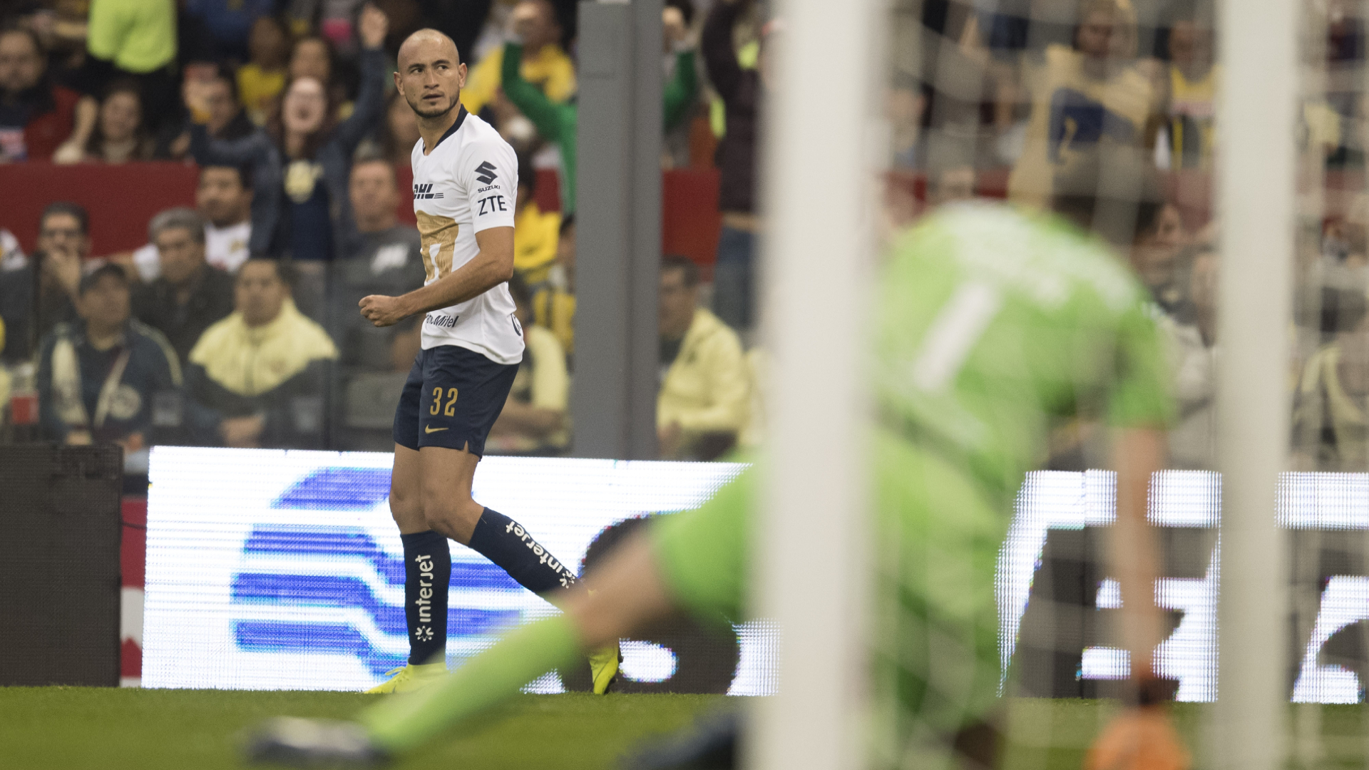 Pumas está en desventaja ante falta de refuerzos: Carlos González