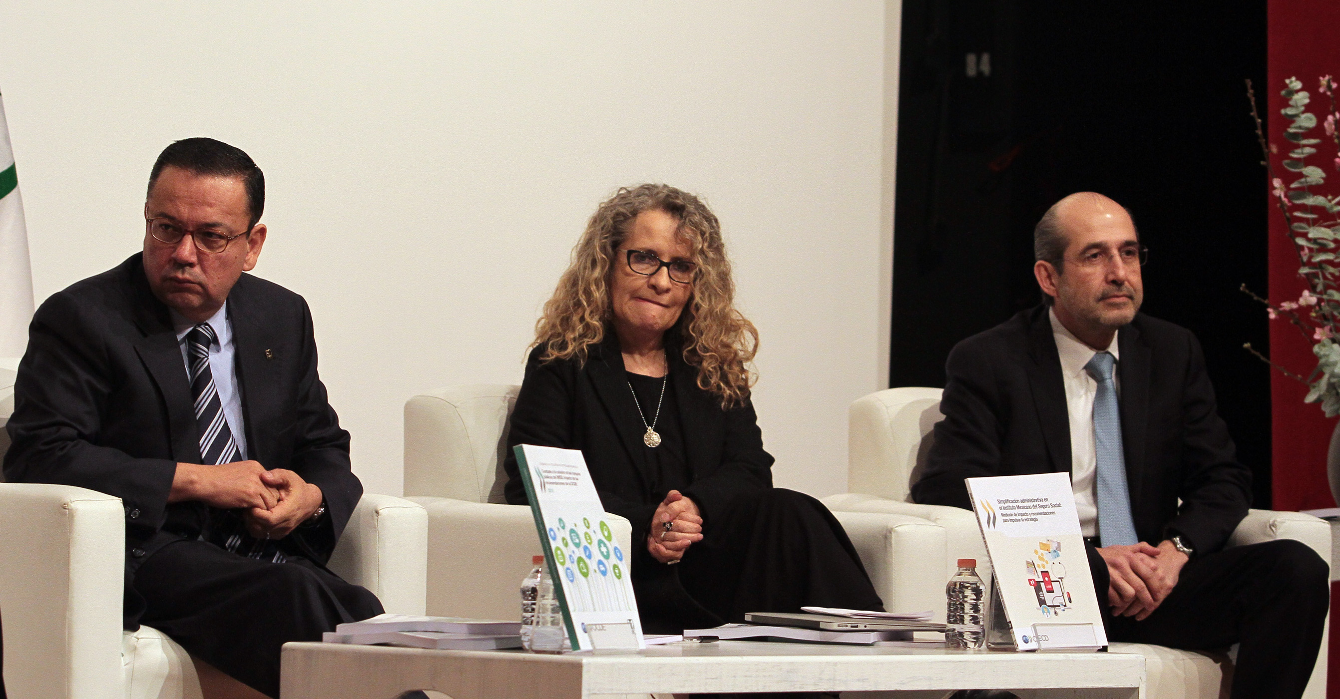 Combate a la corrupción en IMSS ahorró hasta 8.8 por ciento del gasto - 90108146