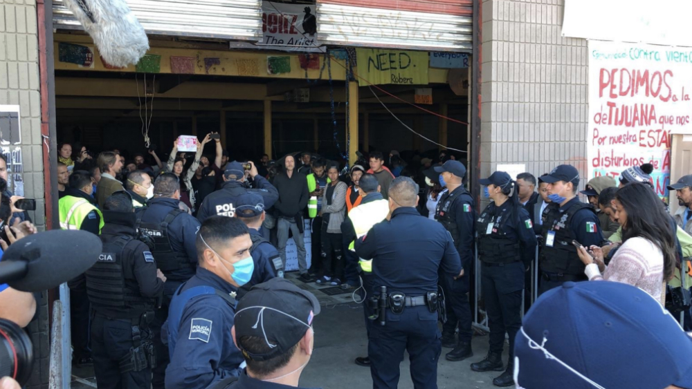 Cierran albergue de migrantes centroamericanos en Tijuana