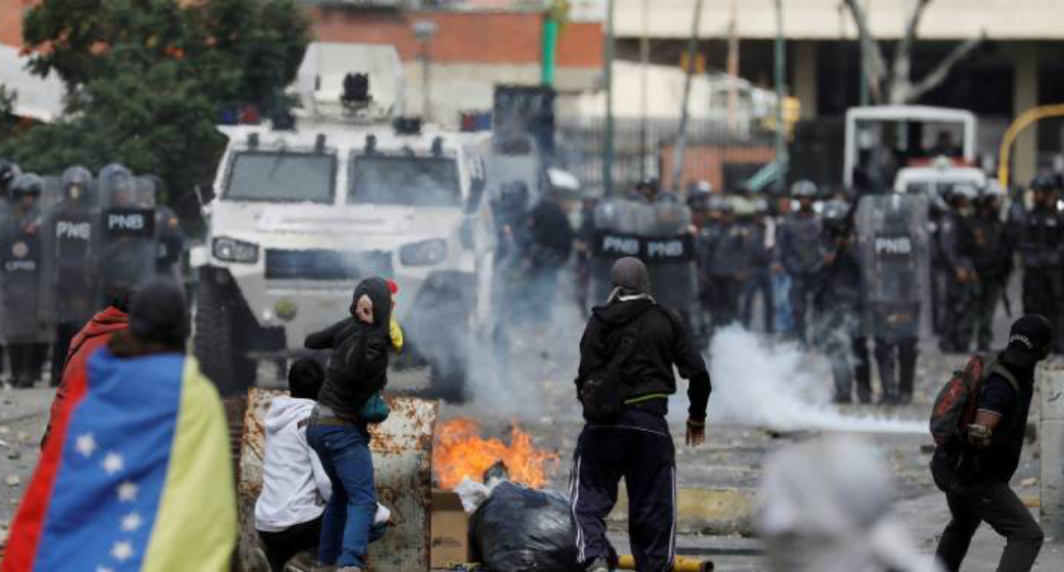 Washington eleva al máximo nivel de alerta de viaje a Venezuela