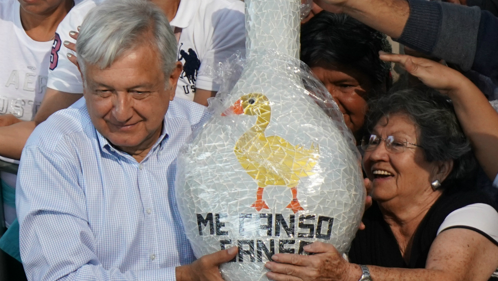 Desmiente AMLO versión de WSJ sobre importación de gasolina Desmiente AMLO versión de WSJ sobre importación de gasolina