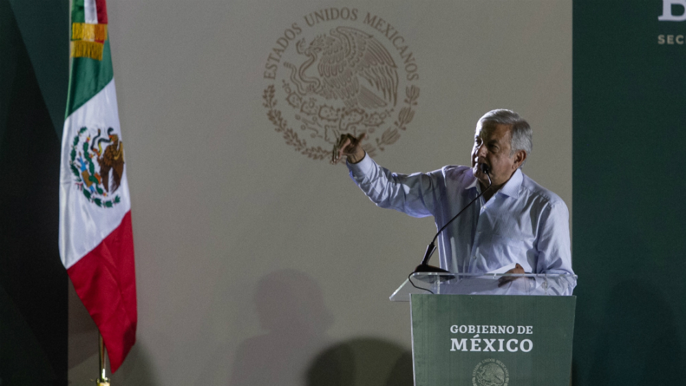 López Obrador pide paciencia y dice que pronto se sentirá más el cambio López Obrador pide paciencia y dice que pronto se sentirá más el cambio