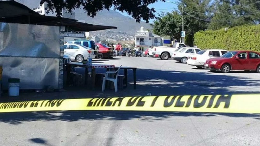 Asesinan a exagente ministerial acusado de disparar a normalistas