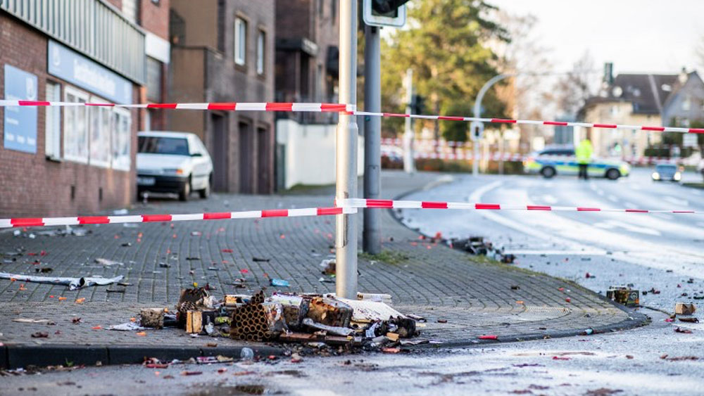 Detienen a hombre que embistió a peatones con un auto en Alemania