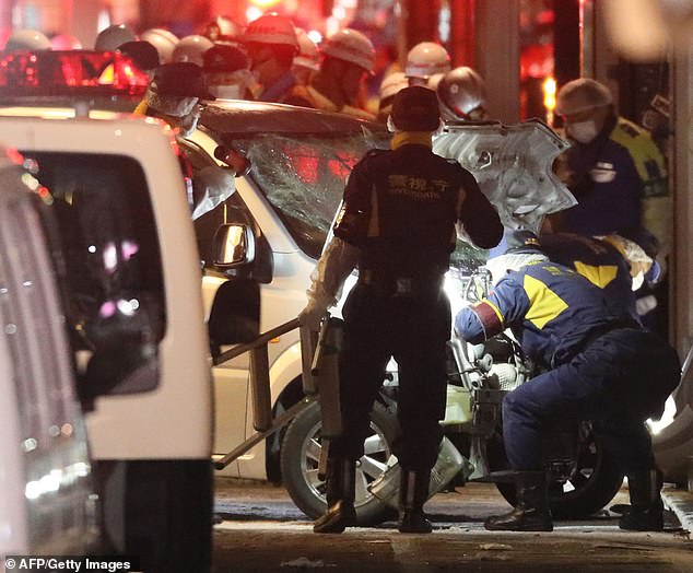 Hombre arrolla a multitud en Tokio y deja nueve heridos - automovil-embiste-a-multitud-en-tokio-3