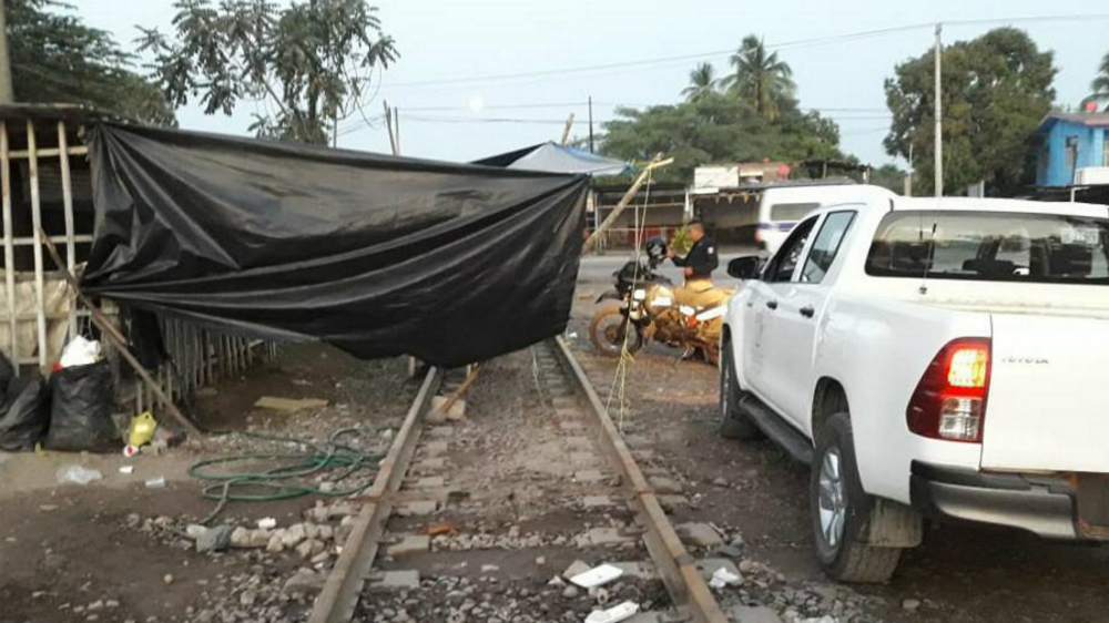 Citan a declarar a maestro de la CNTE por bloqueos a vías férreas