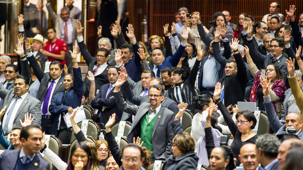 Diputados aprueban la Guardia Nacional y clausuran el periodo extraordinario; Senado lo verá en febrero Diputados aprueban la Guardia Nacional y clausuran el periodo extraordinario; Senado lo verá en febrero