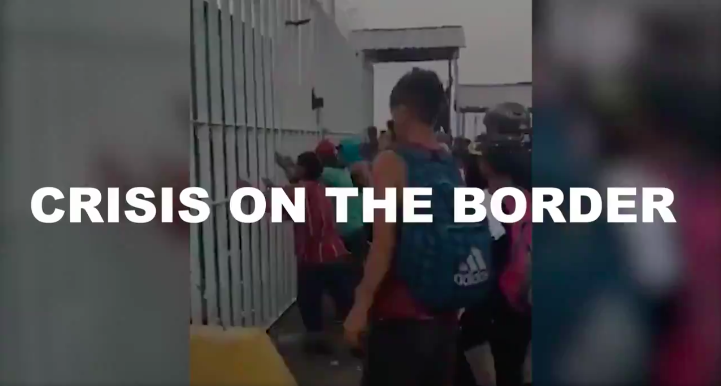 Donald Trump difunde video en defensa del muro fronterizo