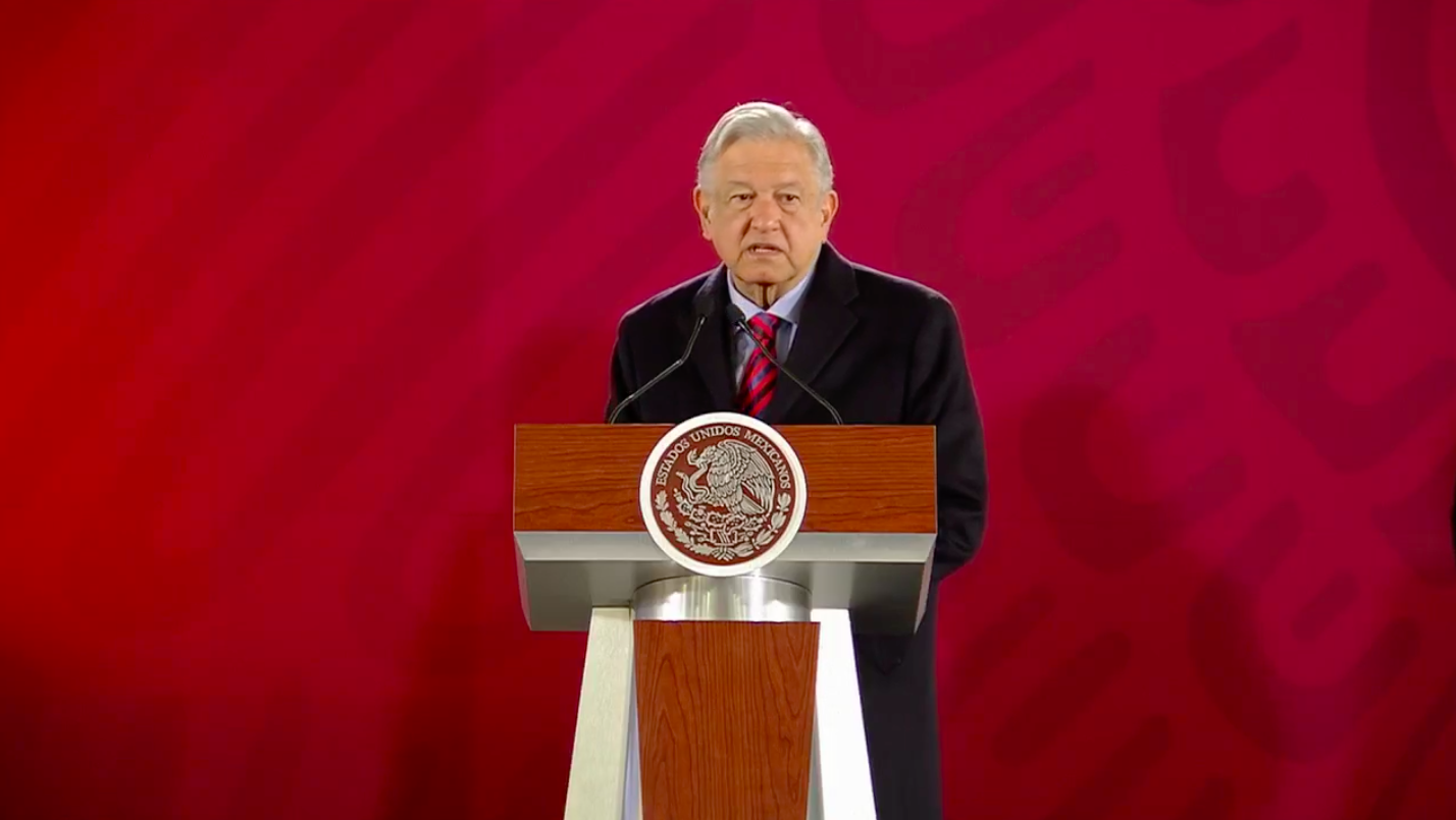 Combate al robo de combustible aumentó demanda a Pemex: AMLO Combate al robo de combustible aumentó demanda a Pemex: AMLO