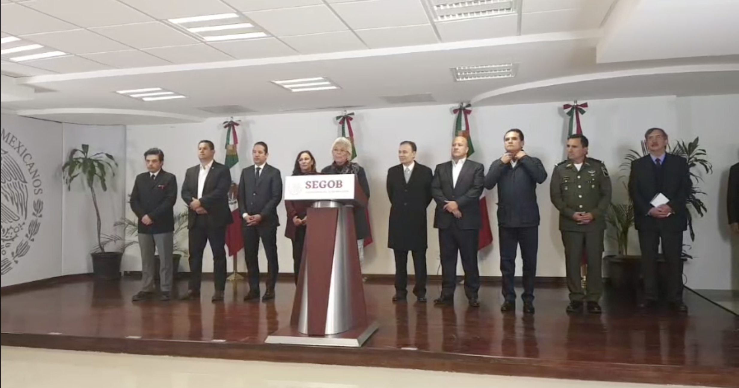 Gobernadores respaldan acciones contra el robo de combustible