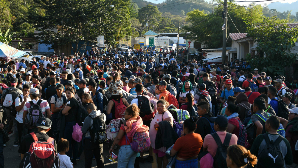 Cómo se genera una caravana migrante
