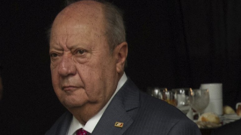 Sindicato petrolero respalda lucha de AMLO contra robo de combustible