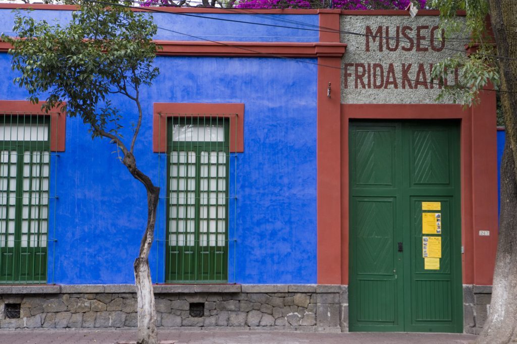 Lugares imperdibles en la Ciudad de México - casa-azul