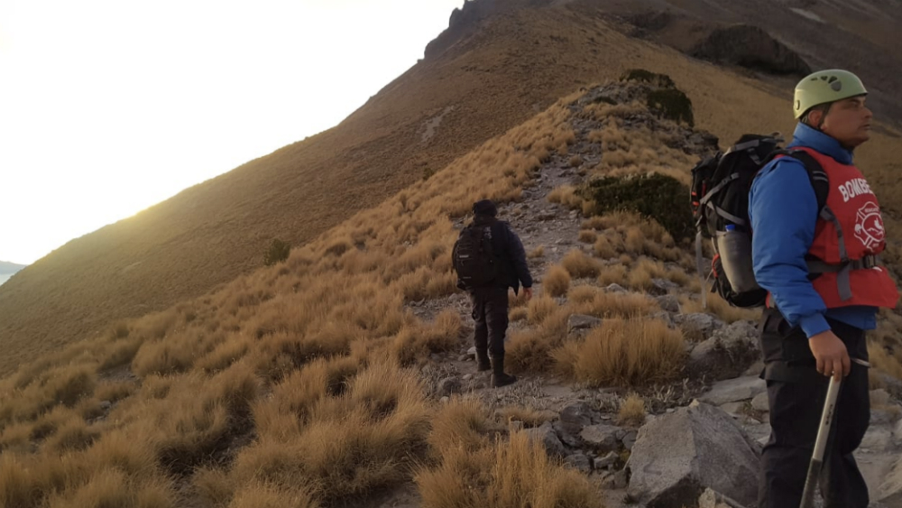 Buscan en Puebla excursionistas extraviados en La Malinche