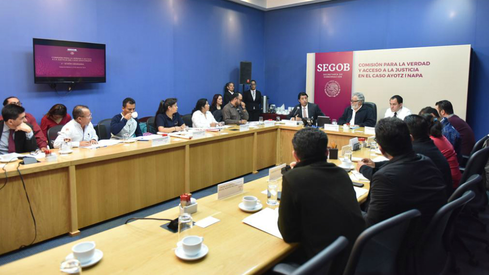Comisión del Caso Ayotzinapa aprueba lineamientos de operación