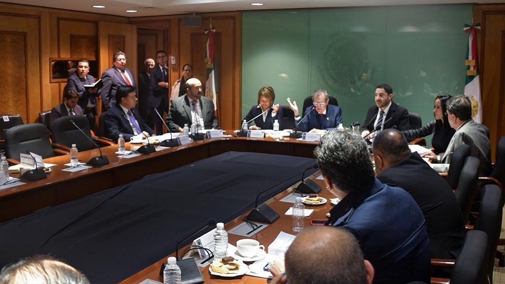 Diputados crean comisión para indagar accidente aéreo de Puebla