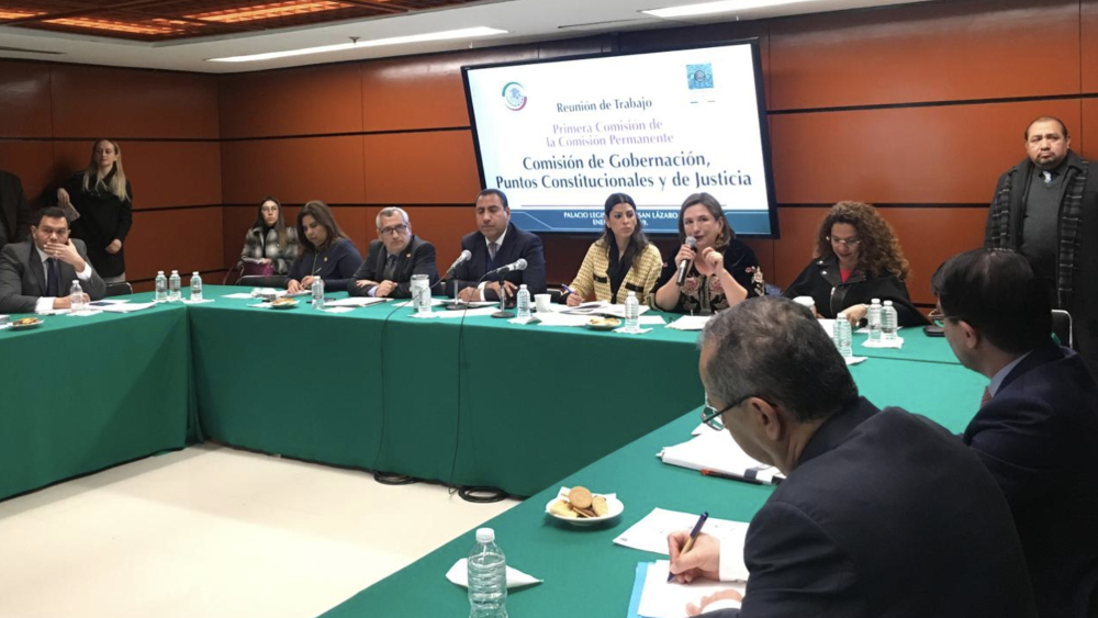 Avanza dictamen sobre prisión preventiva; plantea ‘huachicoleo’ como delito grave