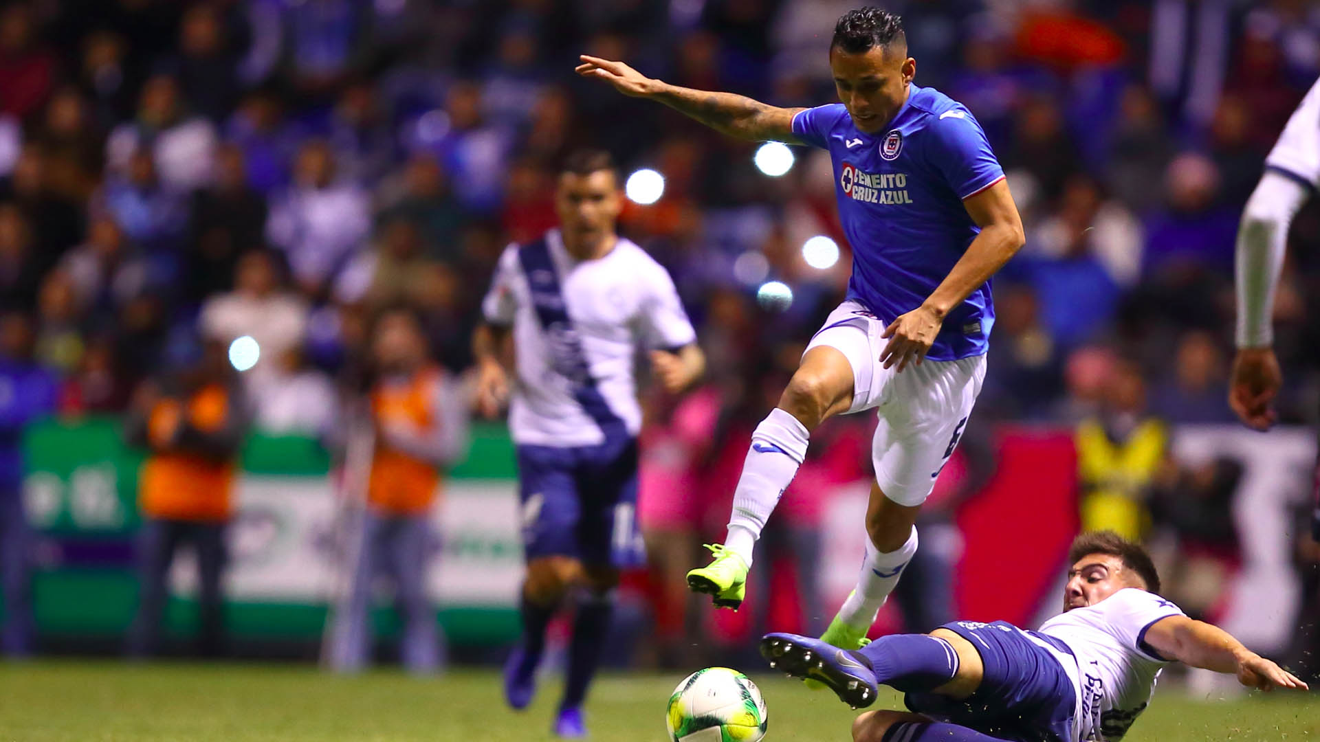 Cruz Azul con resaca empata ante el Puebla - cruz-azul-puebla-partido-2