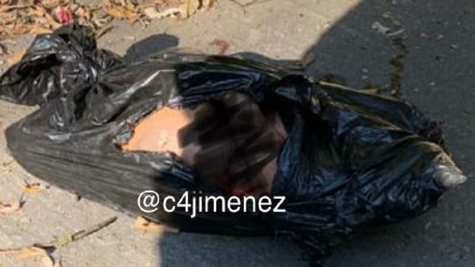 Tiran cuerpo sin cabeza en Bosques de las Lomas - cuerpo-sin-cabeza-en-bosques-de-las-lomas