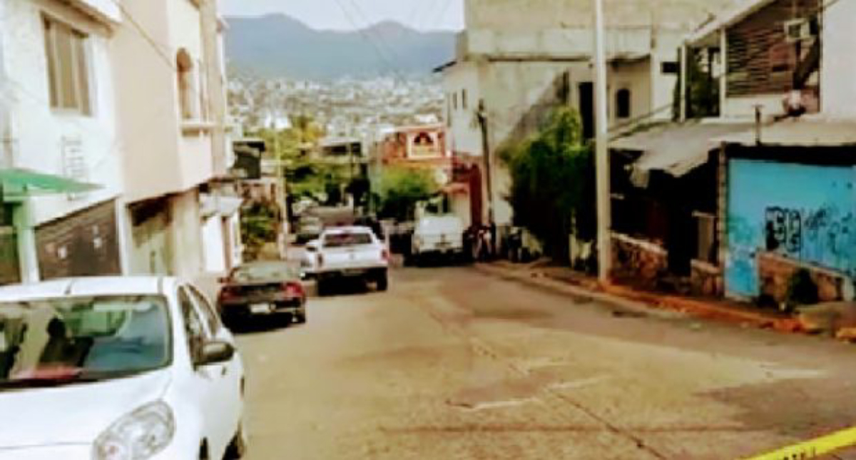 Abandonan restos embolsados en taxi de Acapulco