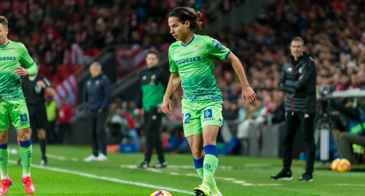 Entrenador del Betis cree ser el ideal para sacar potencial de Lainez