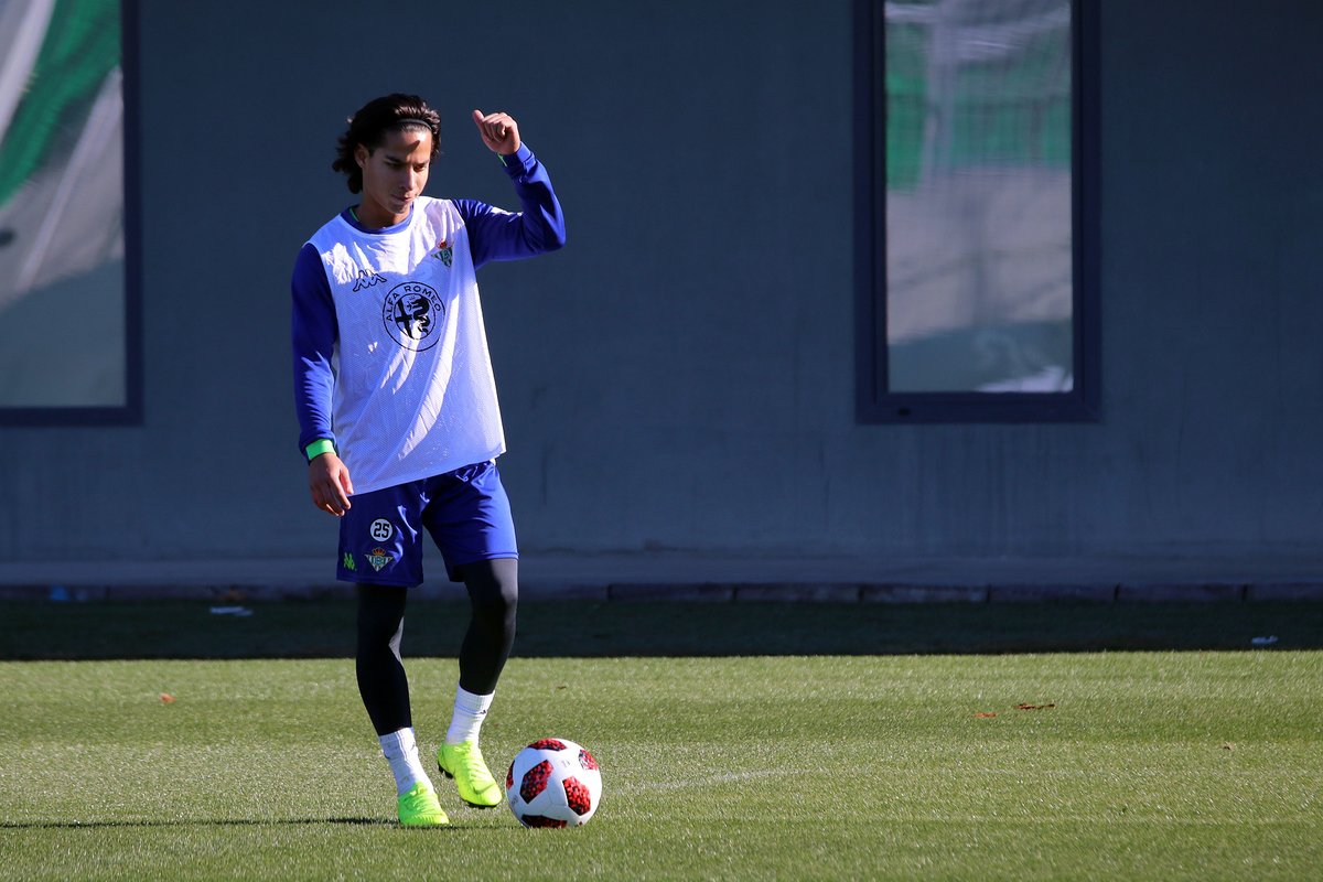 #Video Diego Lainez inicia entrenamientos con el Betis - diego-lainez-entrenamiento-betis