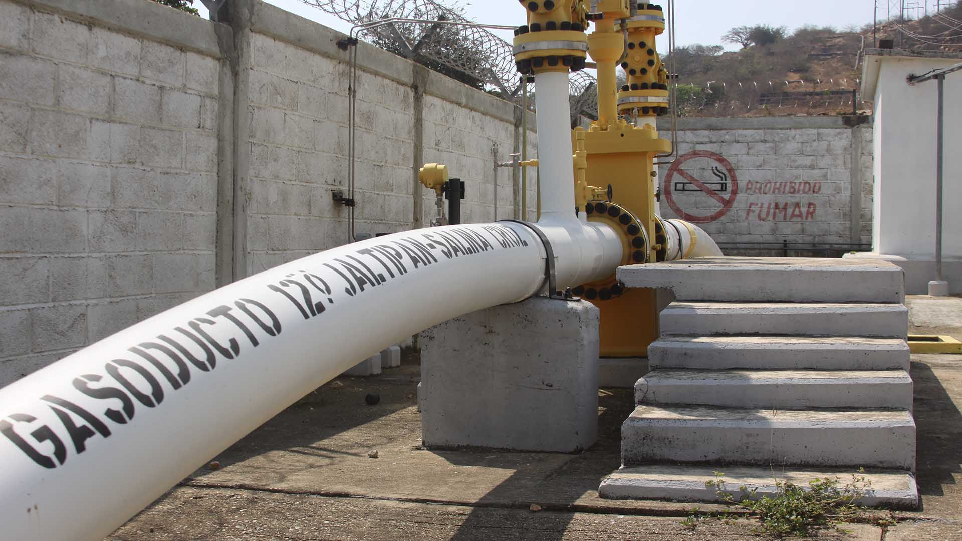 Ductos de Pemex se abren este miércoles: Omar Fayad